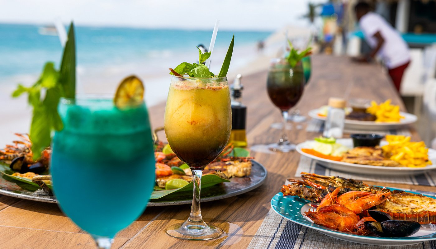 Capitan Cook Punta Cana